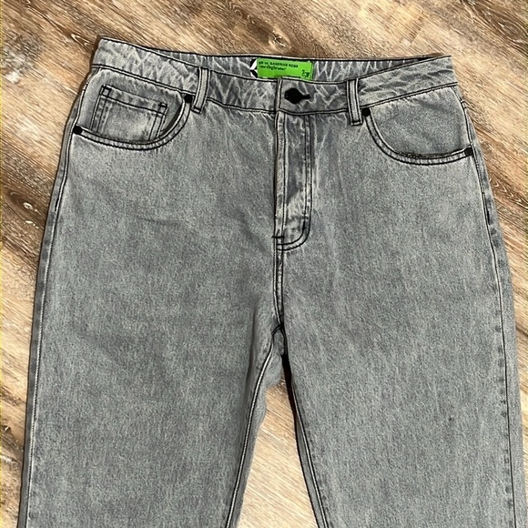 NWT Sandrine Rose SR Women's Jeans Size 28 Gray Straight Leg - Picture 5 of 16